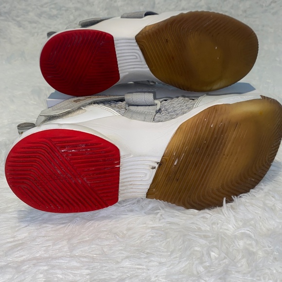 Nike LeBron James Nike Soldier 12 In Good Used Condition sz 9.5 - Picture 4 of 6